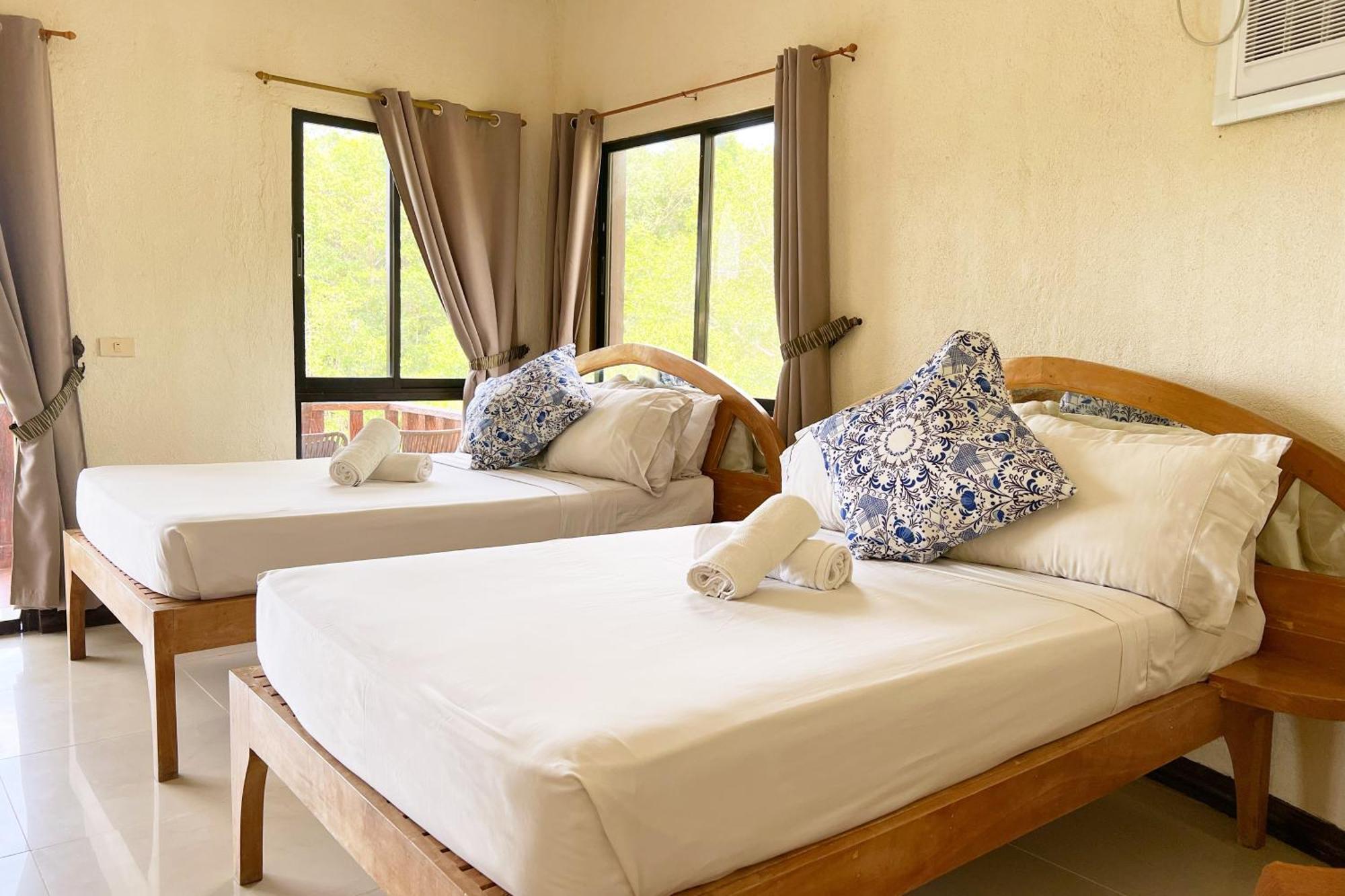 La Puerta Al Paraizo Guimaras Powered By Cocotel Room photo